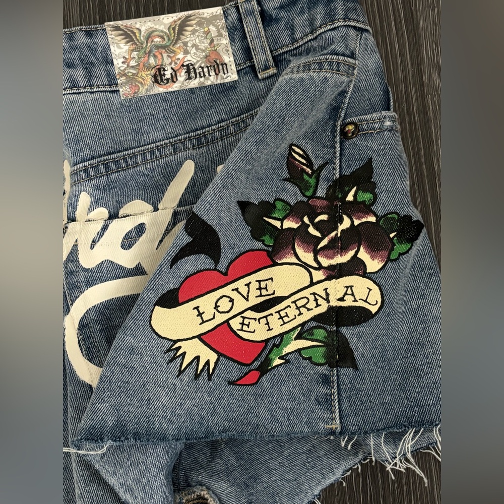 Y2K Ed Hardy shorts ♥️ - Picture 2 of 4